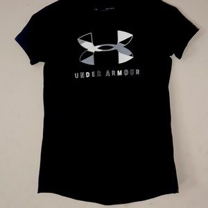 Youth Medium Under Armour Shirt